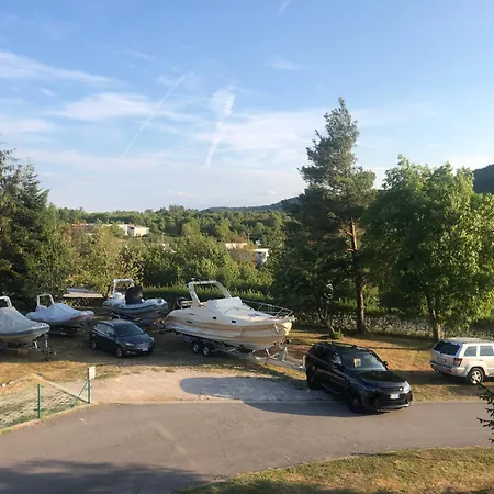 Guest house Sobe Ivancica